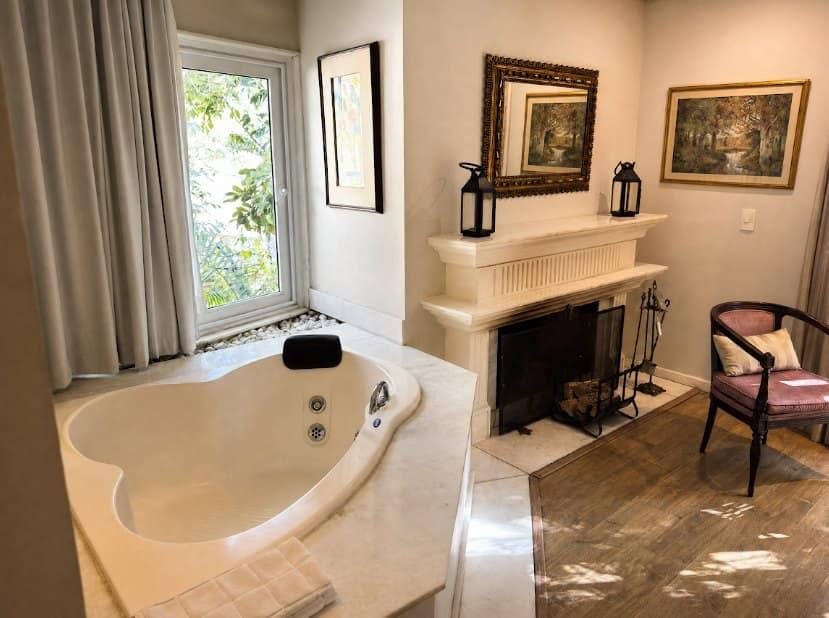 Su�te Premium com hidromassagem da Locanda Della Mimosa